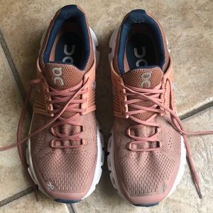 On Cloud Swift Blush tennis shoes Size 8